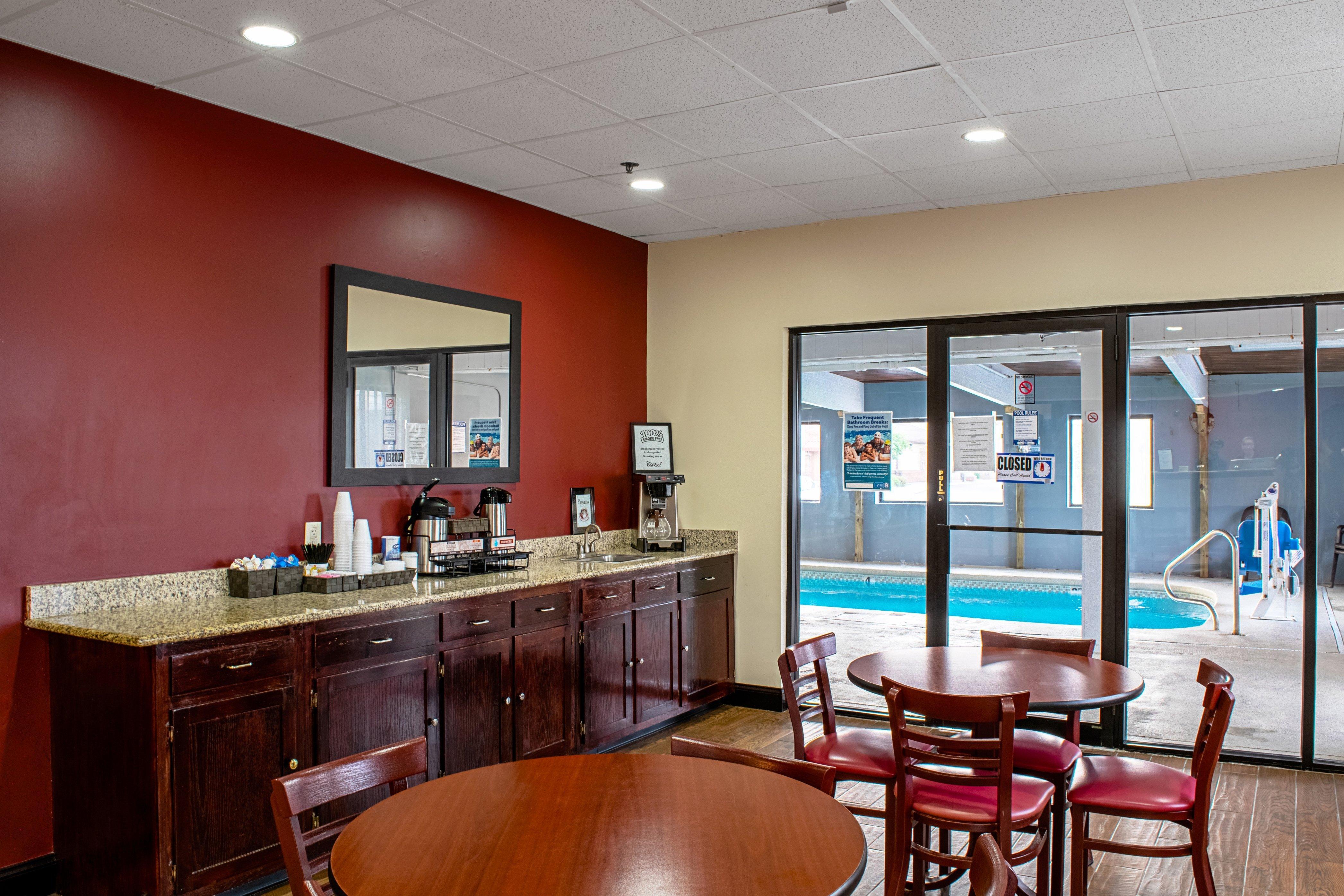 Red Roof Inn & Suites Middletown - Franklin Extérieur photo