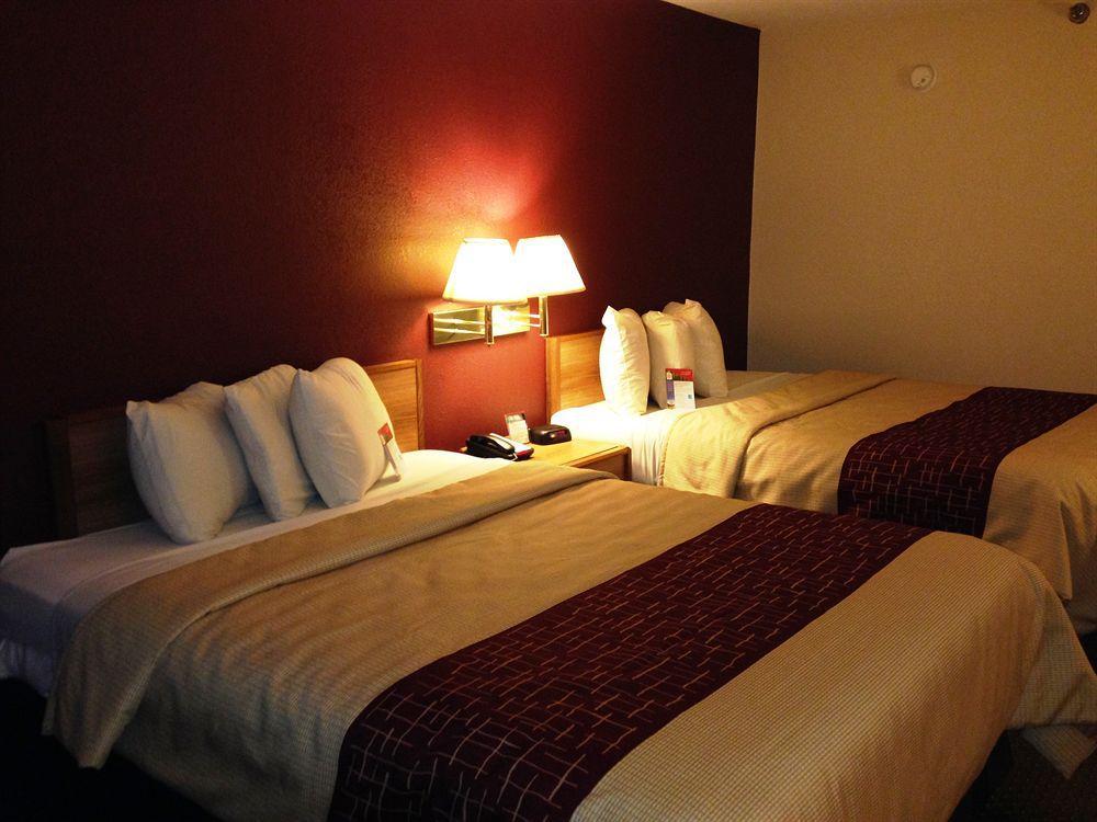 Red Roof Inn & Suites Middletown - Franklin Extérieur photo